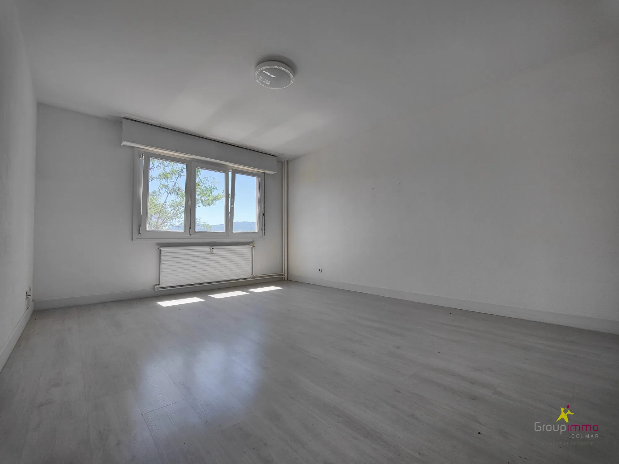 Appartement 4 pièces à vendre à Colmar avec cave et parking 