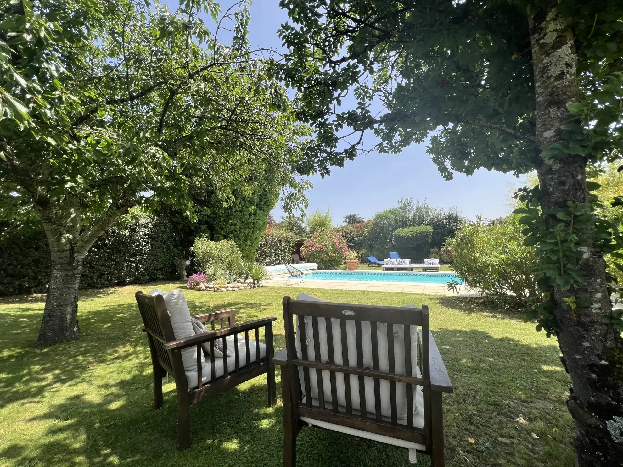 Villa moderne avec jardin arboré, piscine et garage à Lavaur - Saint Paul Cap de Joux 