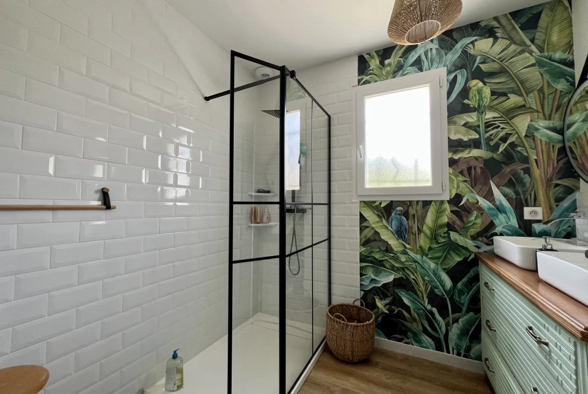 Villa moderne avec jardin arboré, piscine et garage à Lavaur - Saint Paul Cap de Joux 