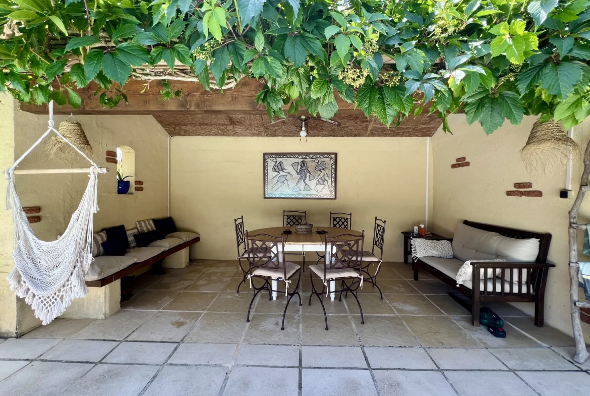 Villa moderne avec jardin arboré, piscine et garage à Lavaur - Saint Paul Cap de Joux 
