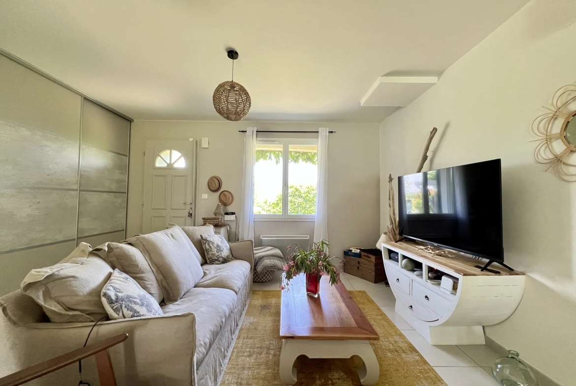 Villa moderne avec jardin arboré, piscine et garage à Lavaur - Saint Paul Cap de Joux 