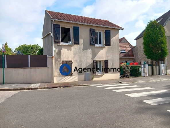 Maison individuelle 3 pièces avec terrasse à Villaines-sous-Bois - Calme et proximité nature
