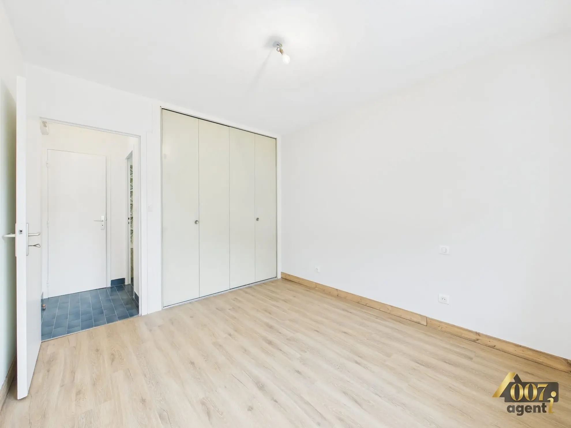 Achat Appartement T2 à Mouters – 36,35 m² avec balcon et cave 
