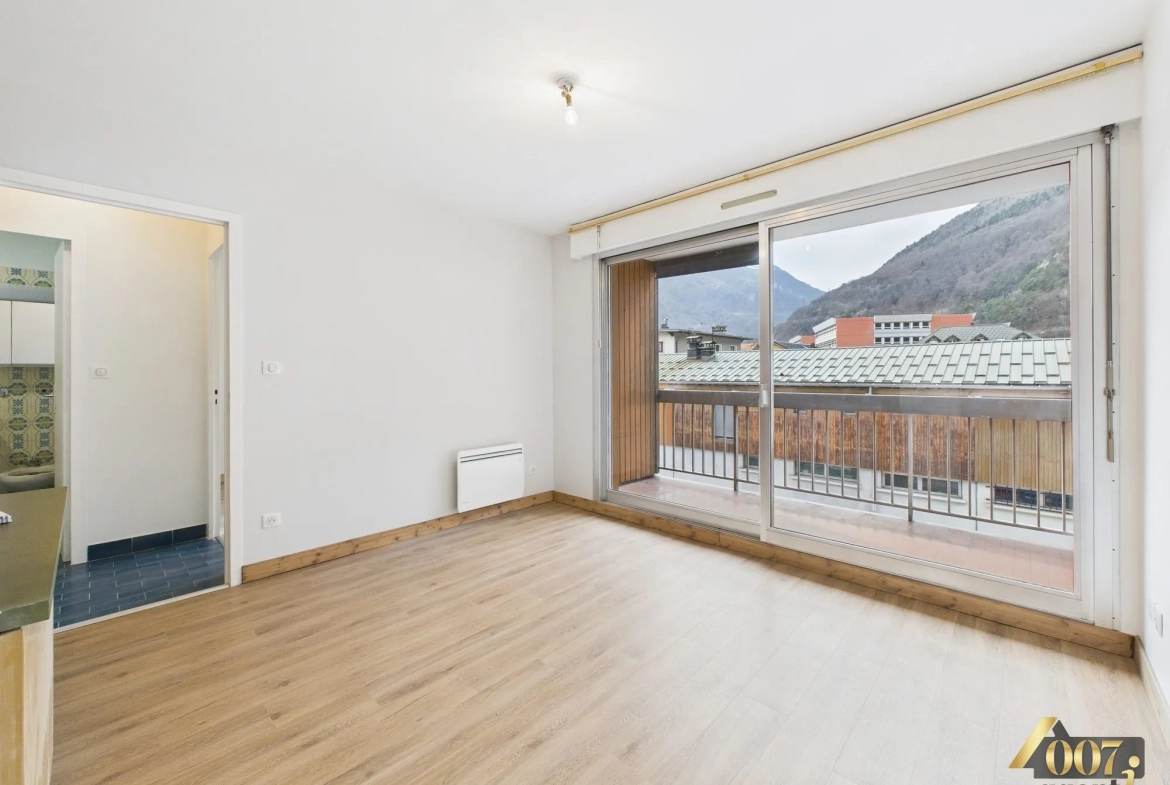 Achat Appartement T2 à Mouters – 36,35 m² avec balcon et cave 