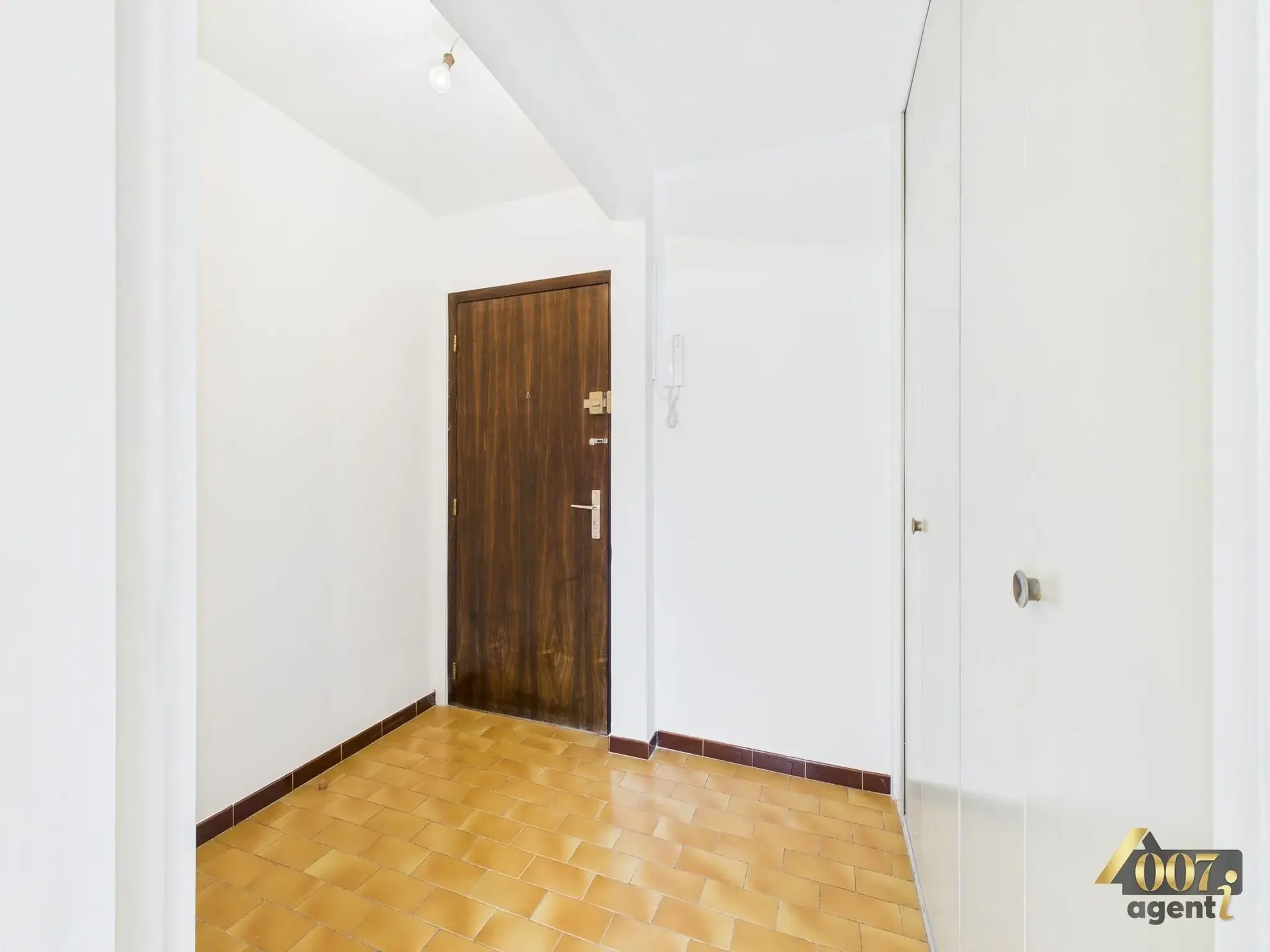 Achat Appartement T2 à Mouters – 36,35 m² avec balcon et cave 