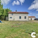Maison rénovée 118 m² avec terrain de 2300 m² proche Garlin