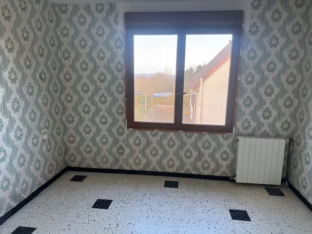 Maison à vendre à Soissons avec 3 chambres et vue panoramique 