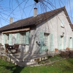 Maison familiale 200 m² avec grandes dépendances à Chantelle