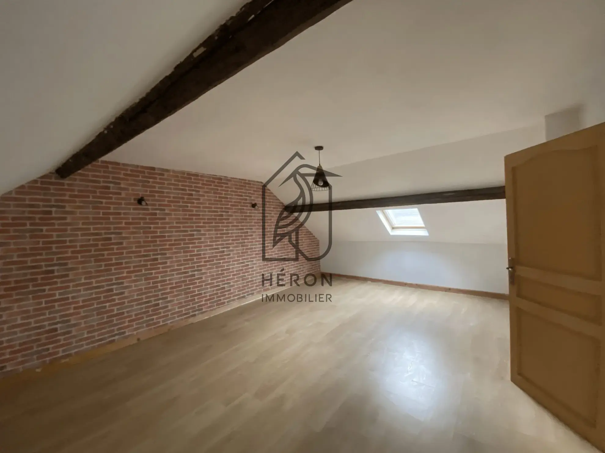 Grande maison proche Valenciennes de 170 m² avec extérieur orienté sud-ouest à vendre 
