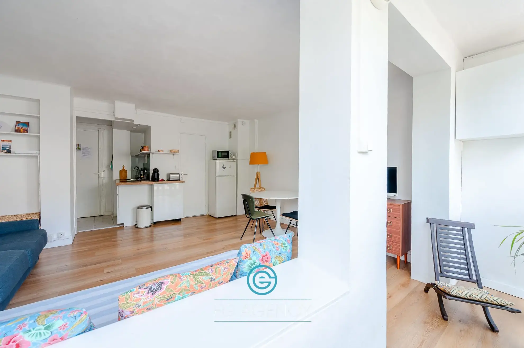 Studio lumineux de 30 m² avec balcon à Marseille secteur Hôtel de Ville 
