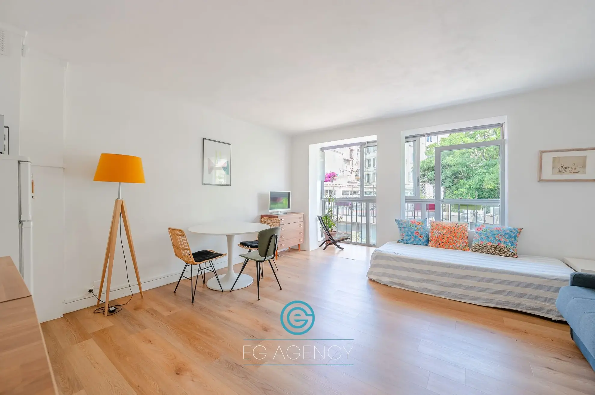 Studio lumineux de 30 m² avec balcon à Marseille secteur Hôtel de Ville 