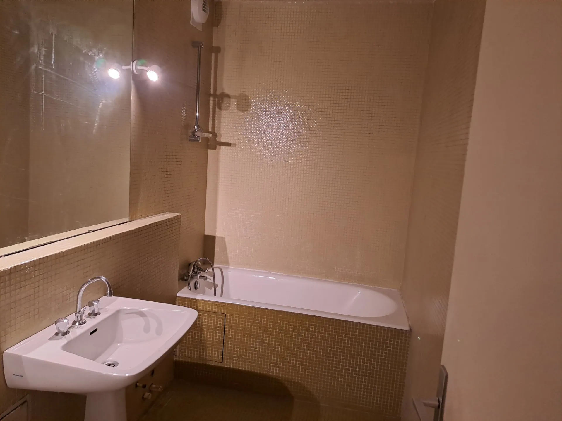 Appartement 2 pièces de 46 m² à Boulogne-Billancourt, idéal investissement 