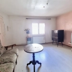 Immeuble à vendre à Carpentras, centre-ville, 275 m² avec deux appartements