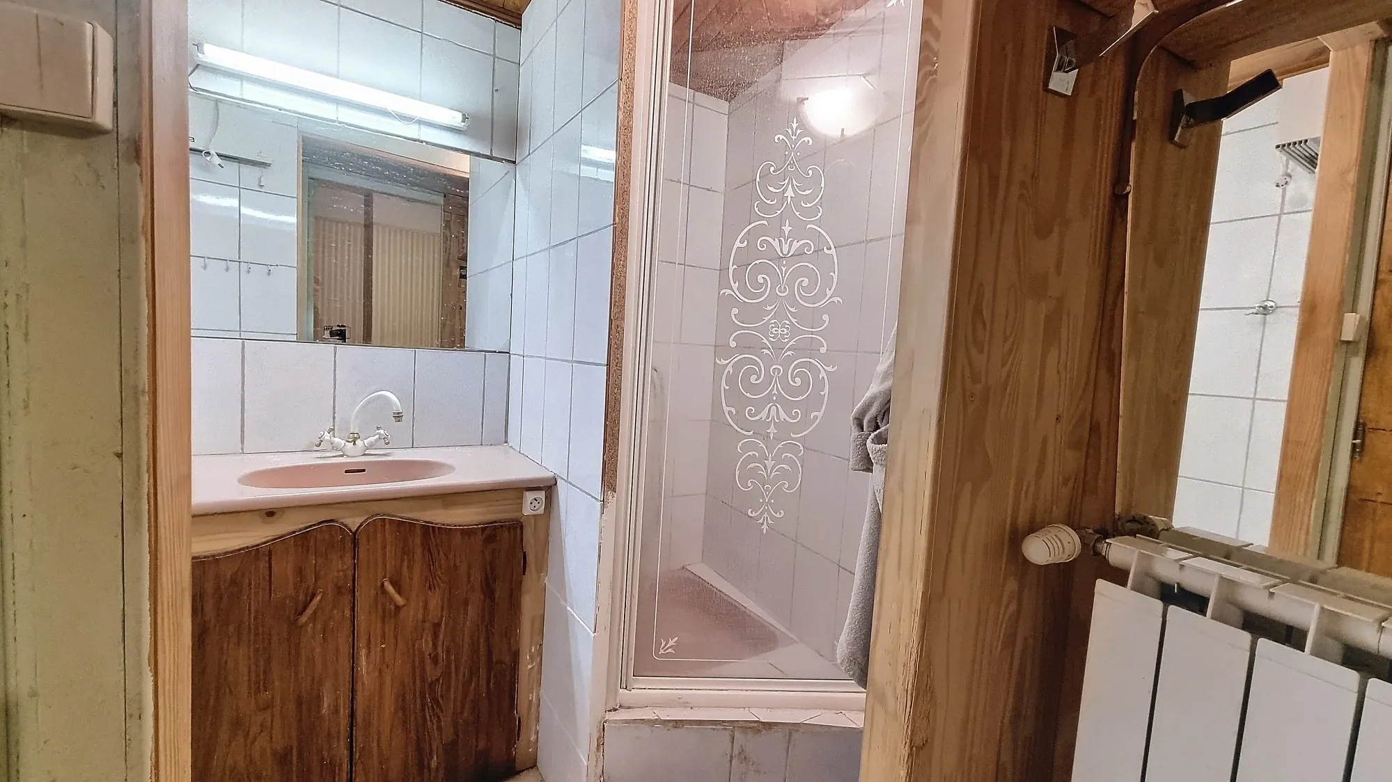 Immeuble à vendre à Carpentras, centre-ville, 275 m² avec deux appartements 