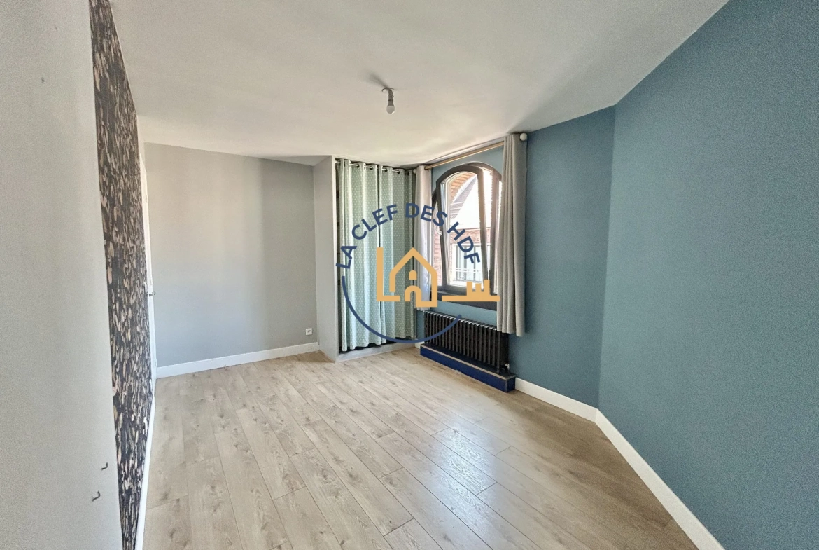 Appartement de 116 m² à vendre à Lens - 4 chambres, balcon, cave, faible charges 