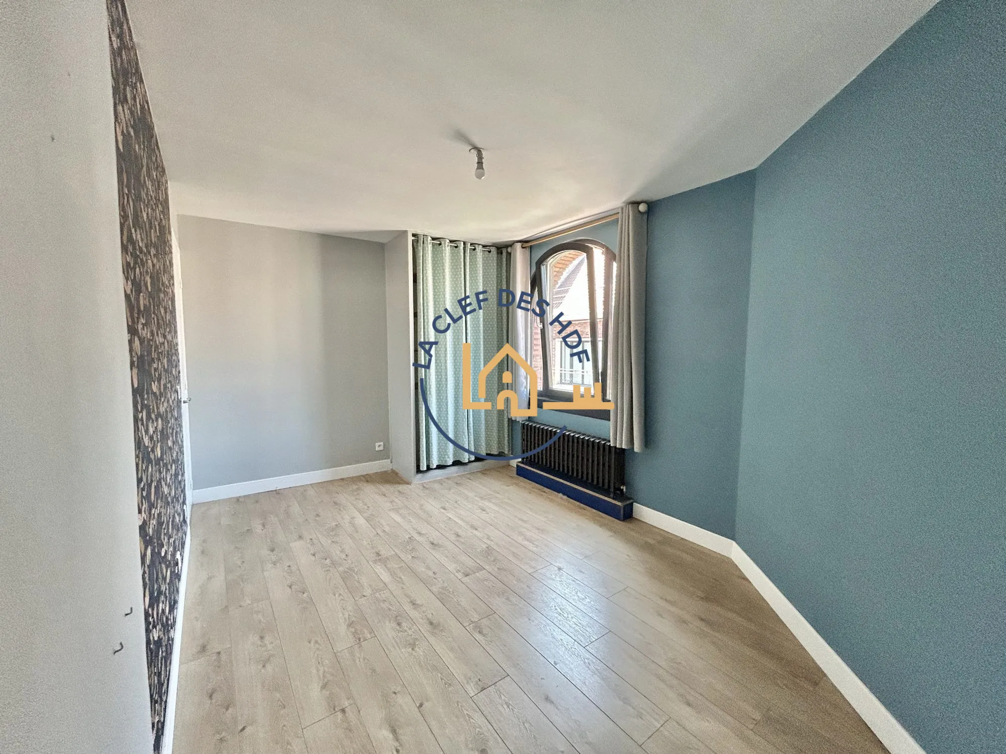 Appartement de 116 m² à vendre à Lens - 4 chambres, balcon, cave, faible charges 