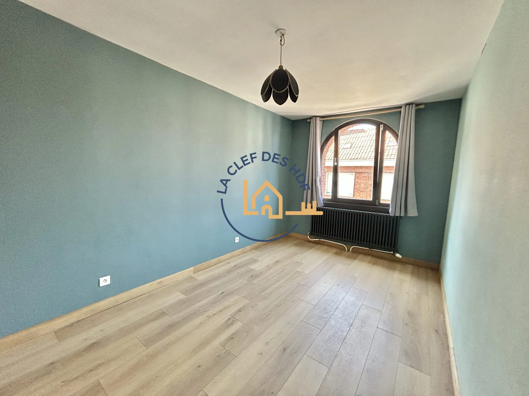 Appartement de 116 m² à vendre à Lens - 4 chambres, balcon, cave, faible charges 