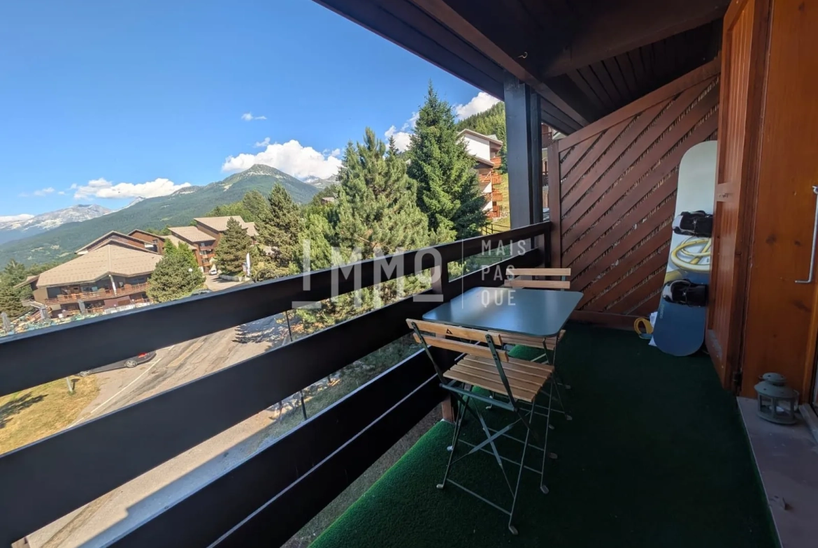 Studio duplex à Montalbert – Vue panoramique, ski aux pieds, résidence Christiana 