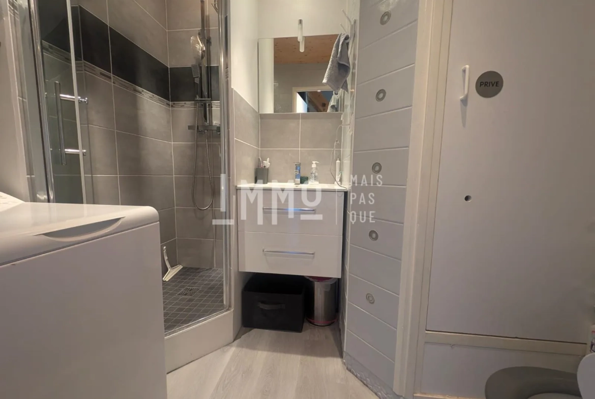 Studio duplex à Montalbert – Vue panoramique, ski aux pieds, résidence Christiana 