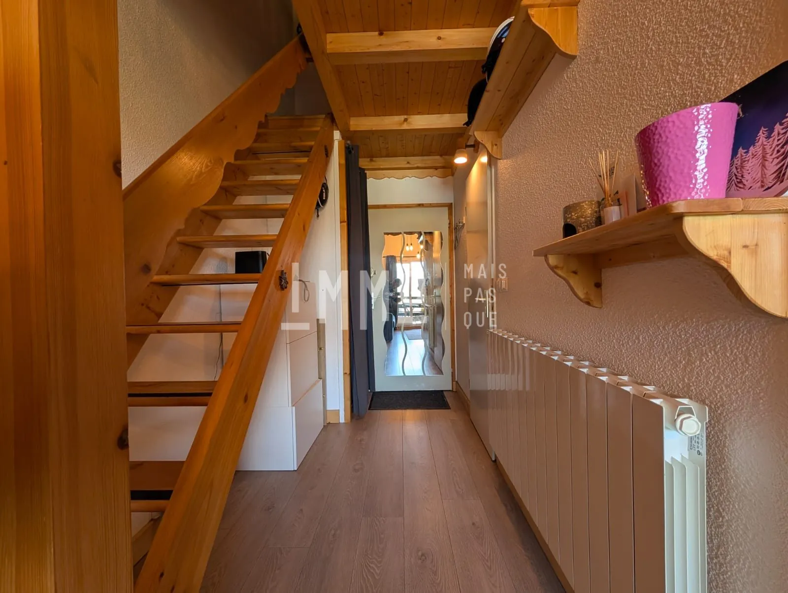 Studio duplex à Montalbert – Vue panoramique, ski aux pieds, résidence Christiana 