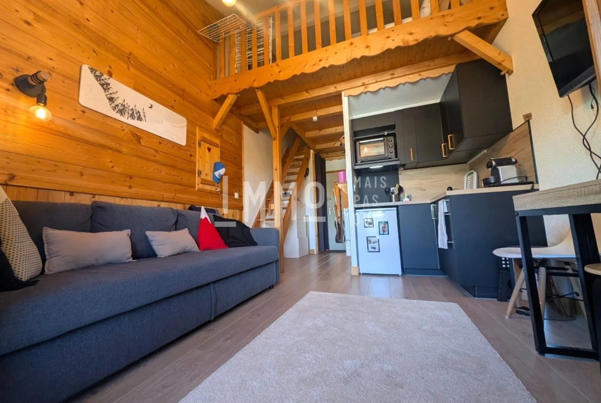 Studio duplex à Montalbert – Vue panoramique, ski aux pieds, résidence Christiana 