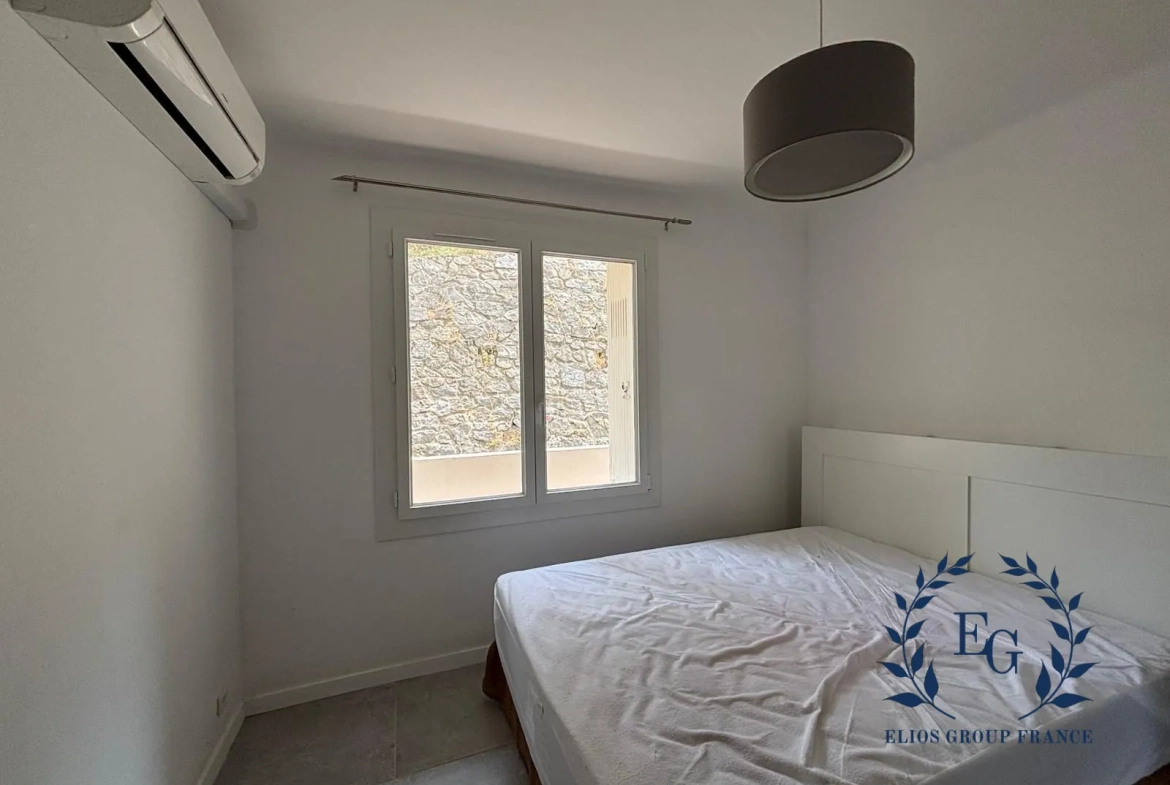 Appartement T2 rénové à Toulon, proximité mer, avec balcon et parking 