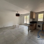 Appartement T2 rénové à Toulon, proximité mer, avec balcon et parking
