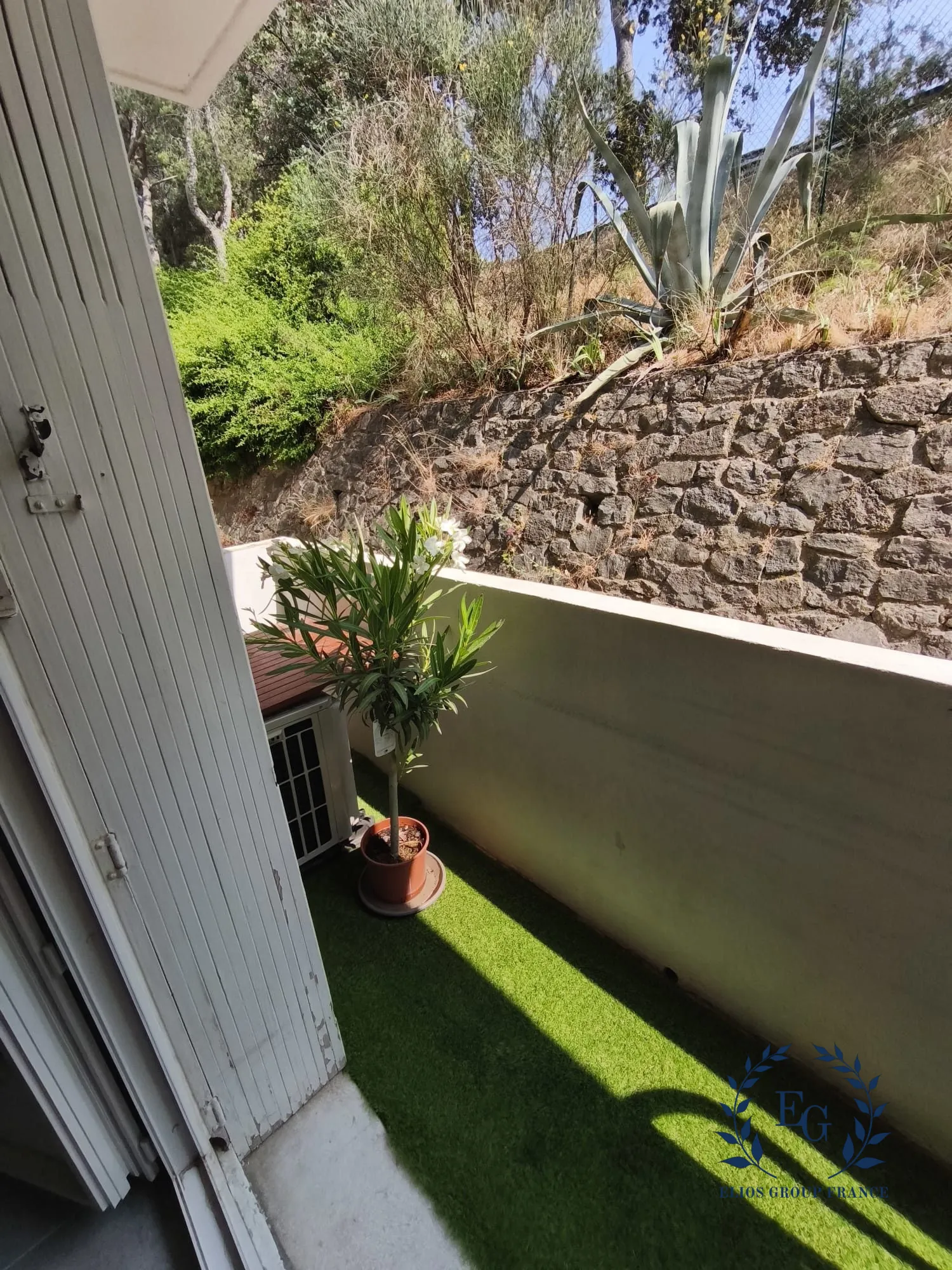 Appartement T2 rénové à Toulon, proximité mer, avec balcon et parking 