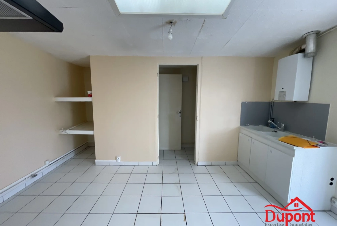 Maison 3 chambres avec jardin, véranda et dépendance à Saint Quentin 