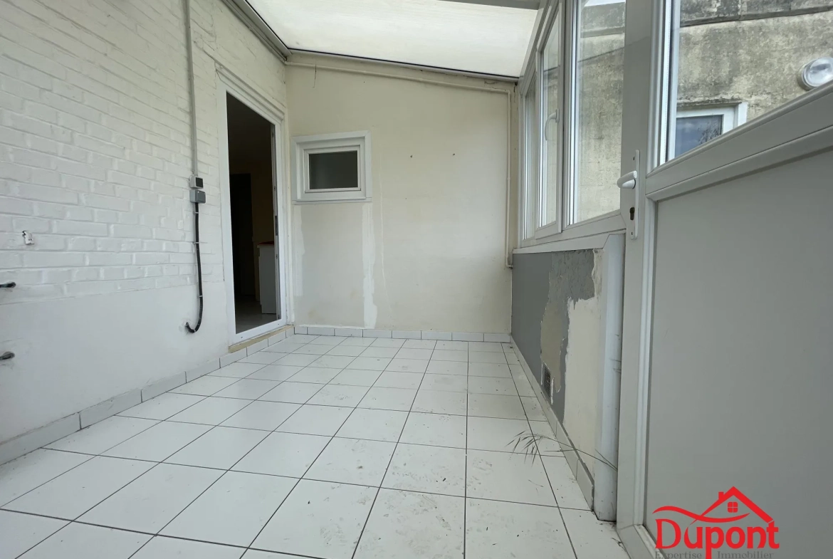 Maison 3 chambres avec jardin, véranda et dépendance à Saint Quentin 
