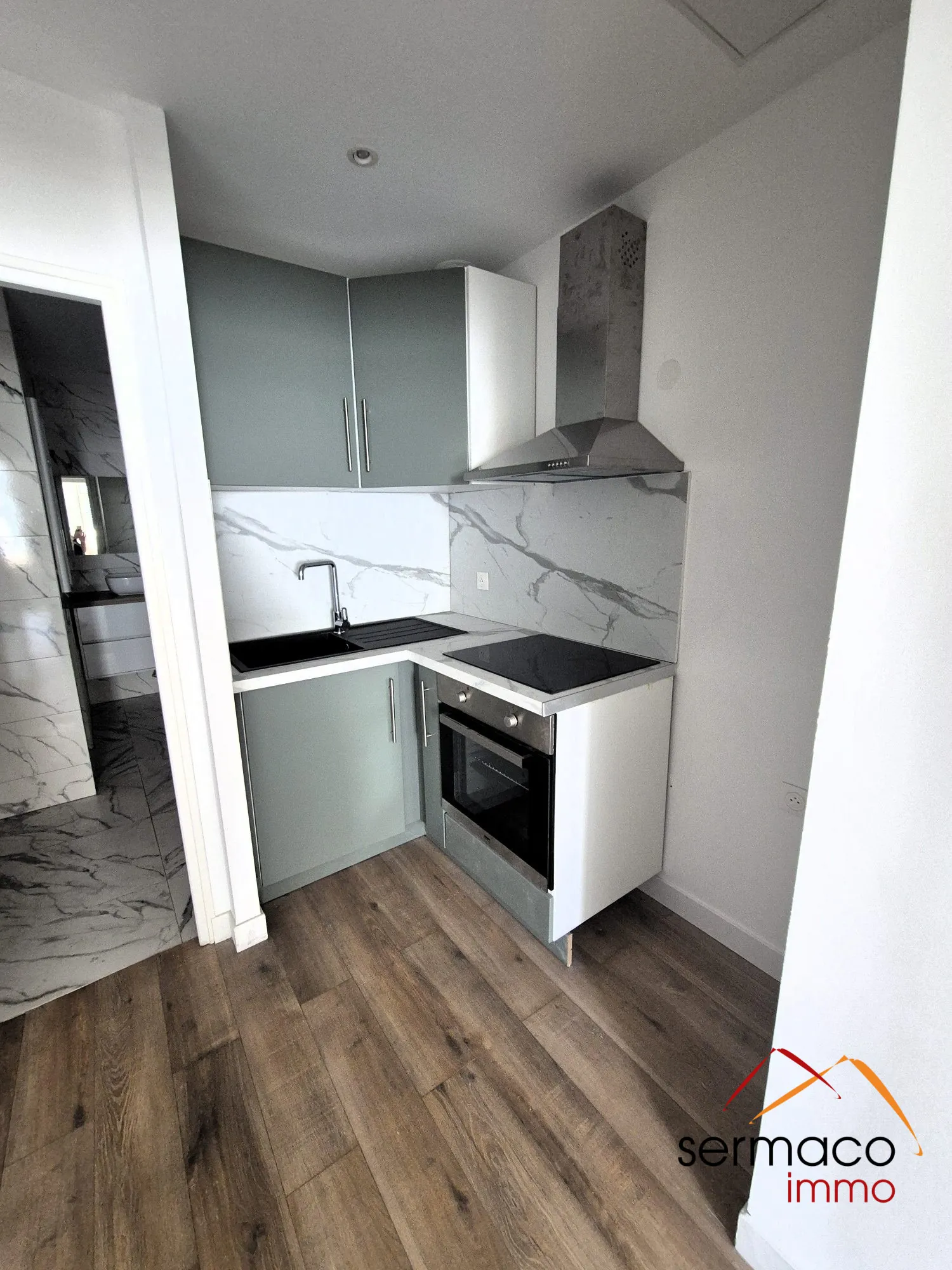 coin cuisine Appartement T2 de prestige à Sarreguemines, centre-ville, rénové en 2025 