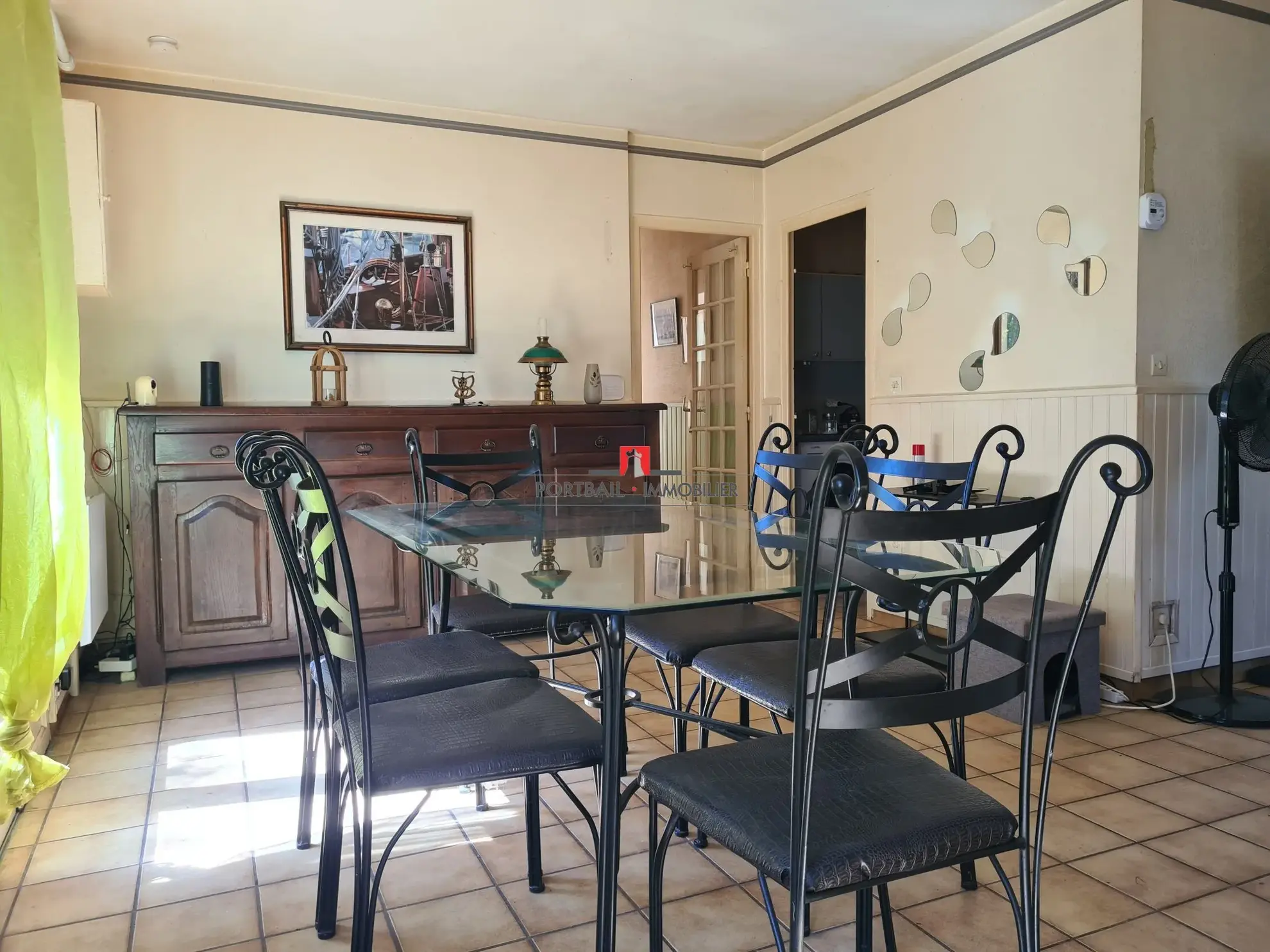 Maison de plain-pied à vendre à Ambès avec grand terrain et potentiel 