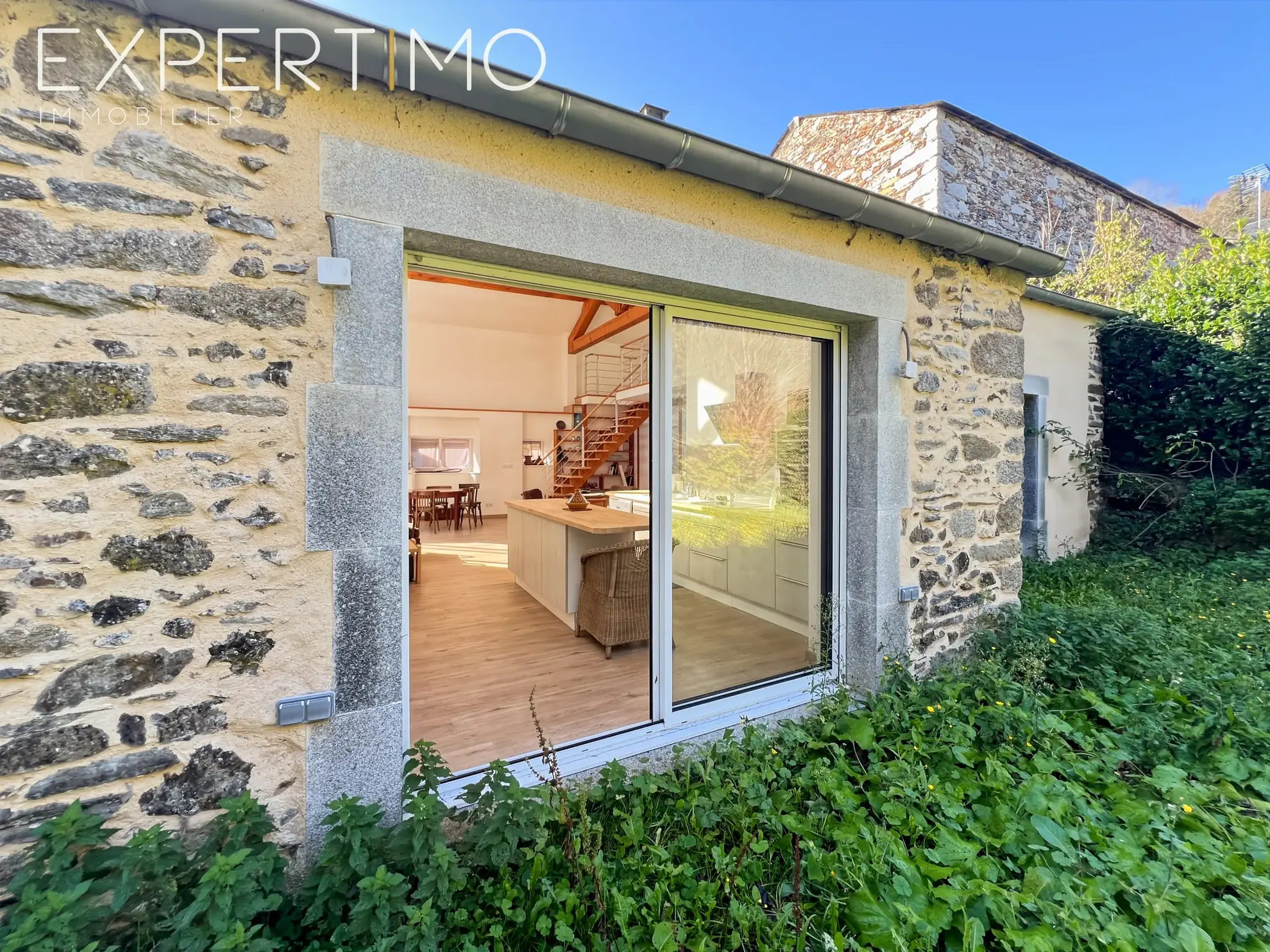 Maison T3/T4 de 110 m² avec jardin et terrain boisé au Bez 