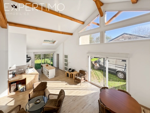 Maison T3/T4 de 110 m² avec jardin et terrain boisé au Bez