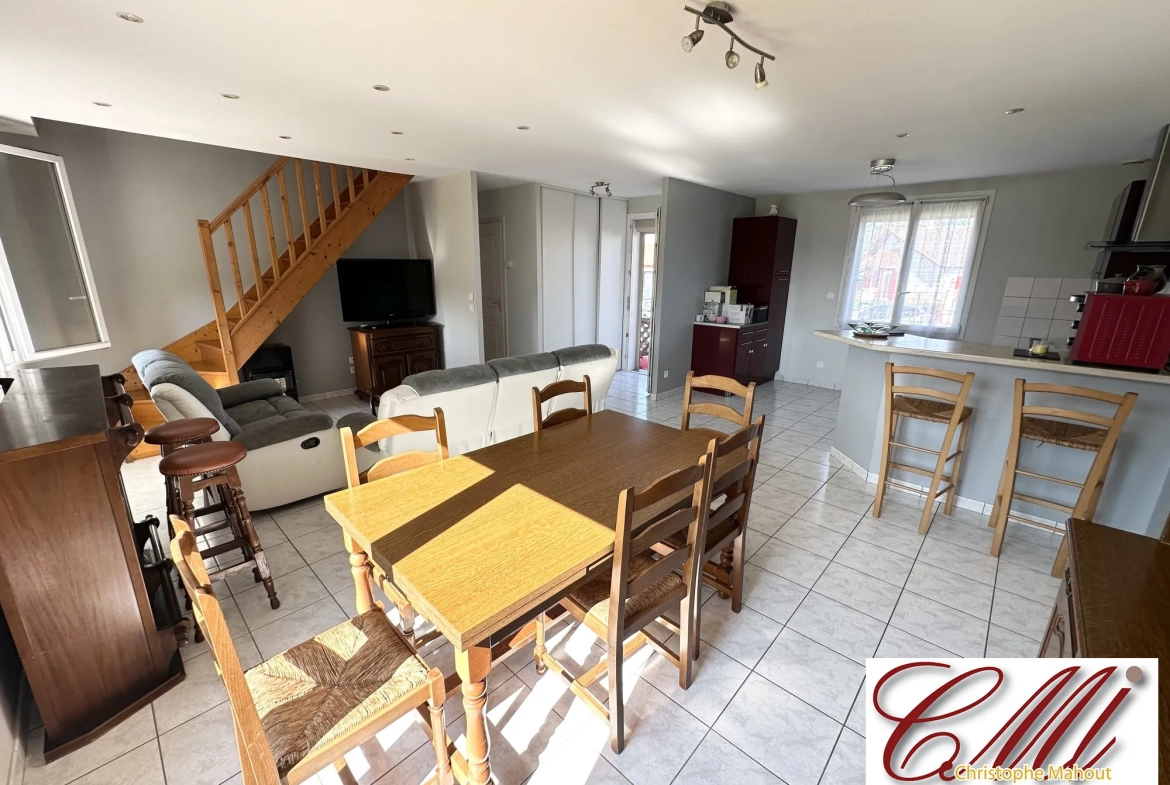 Maison rénovée avec sous-sol et jardin à Pargny-sur-Saulx 