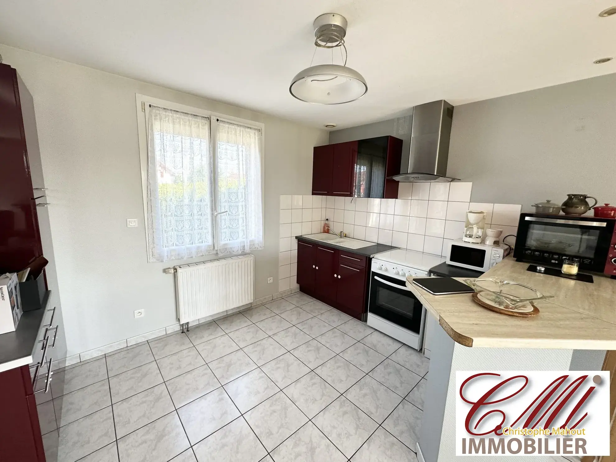 Maison rénovée avec sous-sol et jardin à Pargny-sur-Saulx 
