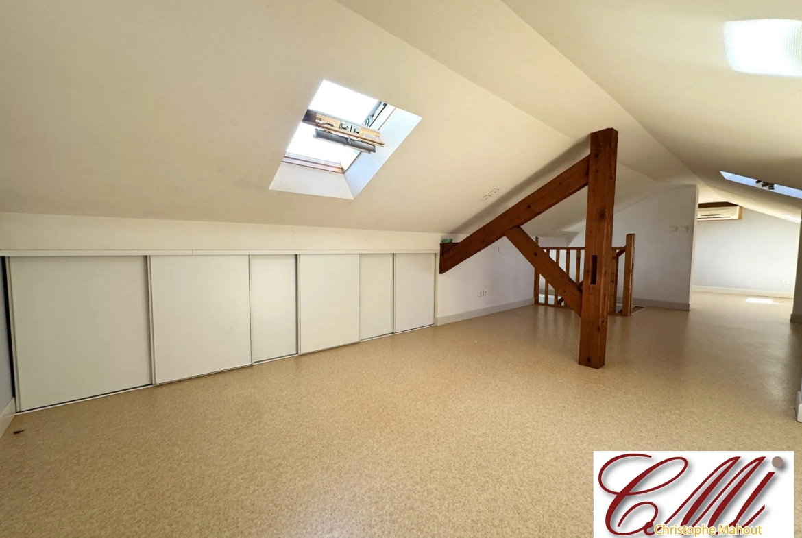 Maison rénovée avec sous-sol et jardin à Pargny-sur-Saulx 