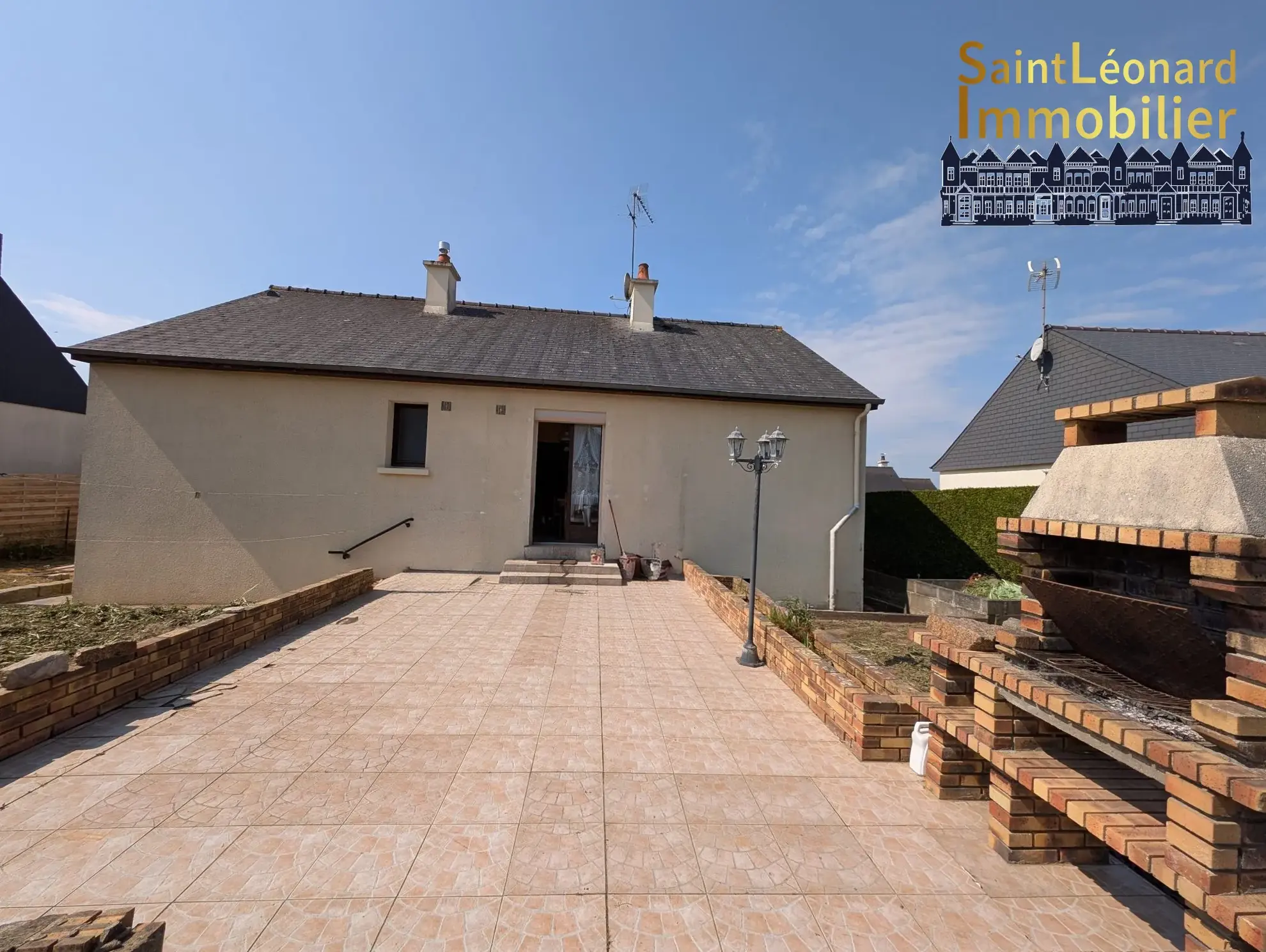 Maison familiale de 81 m² avec terrain de 425 m² à Beaucé - Charmante propriété à vendre 