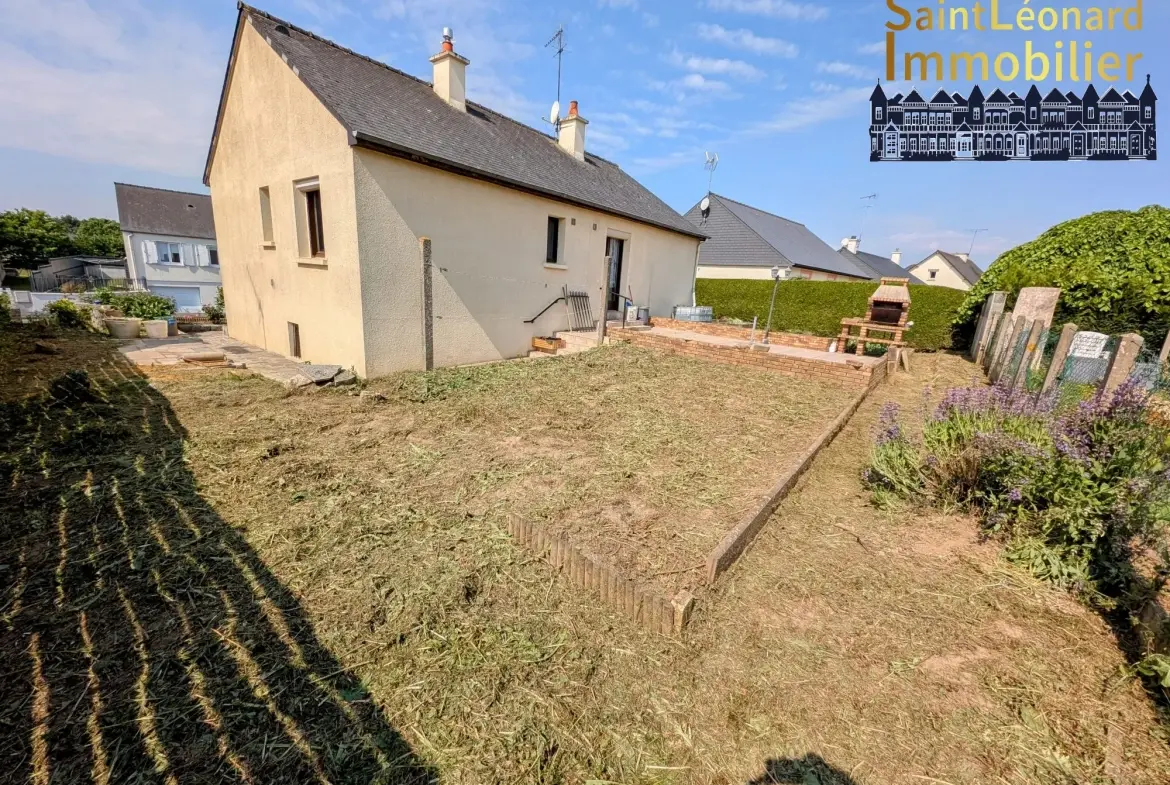 Maison familiale de 81 m² avec terrain de 425 m² à Beaucé - Charmante propriété à vendre 