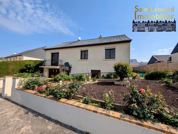 Maison familiale de 81 m² avec terrain de 425 m² à Beaucé - Charmante propriété à vendre