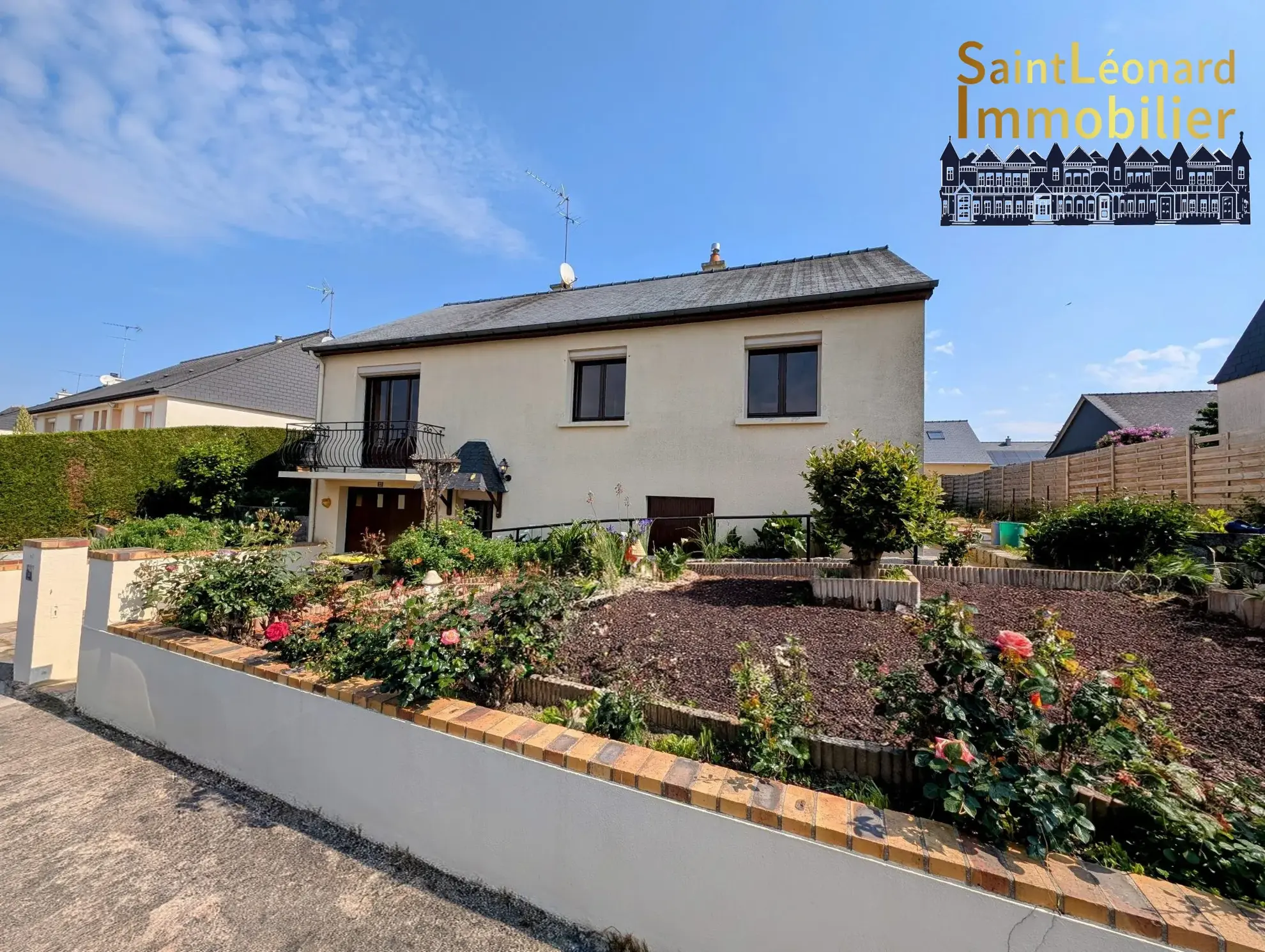 Maison familiale de 81 m² avec terrain de 425 m² à Beaucé - Charmante propriété à vendre 
