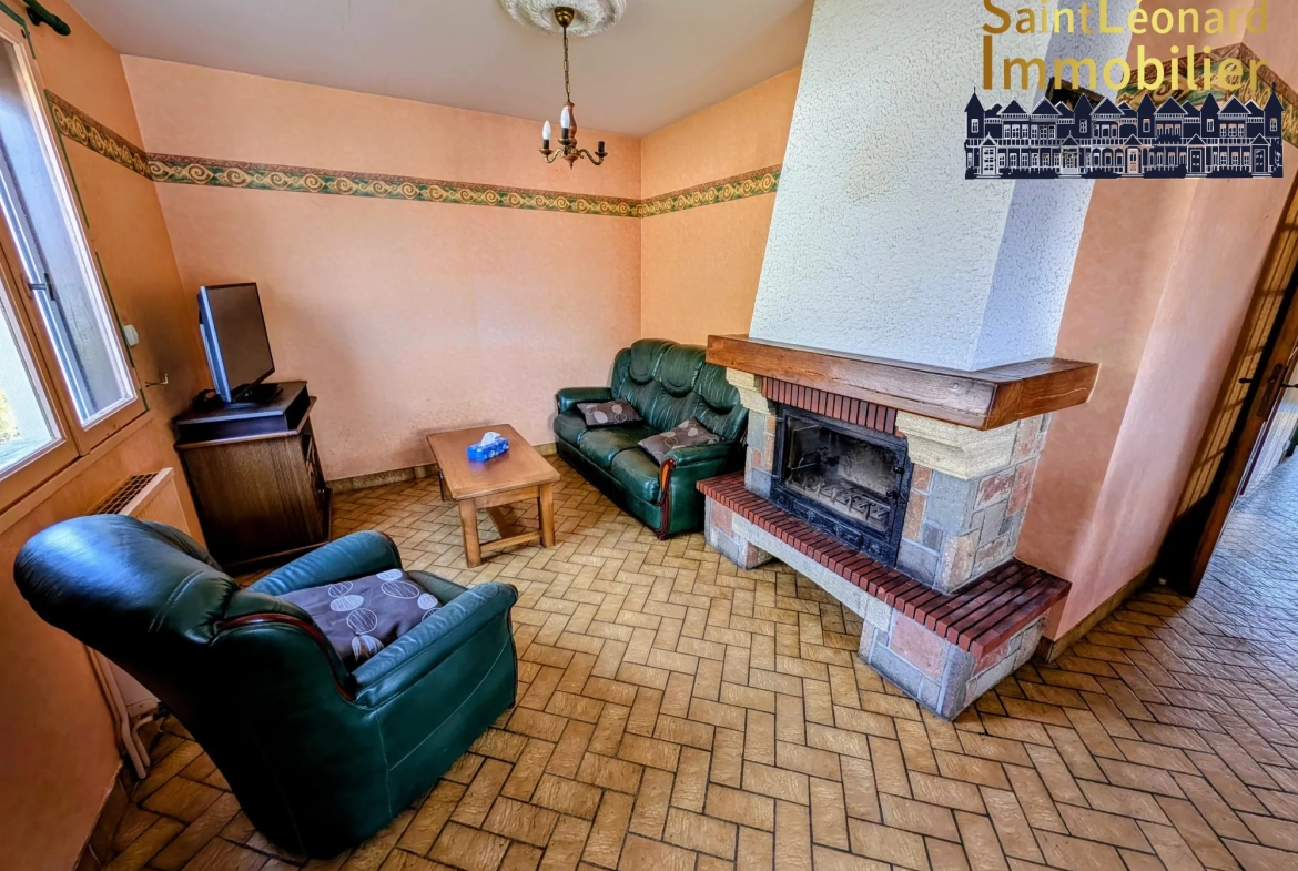 Maison familiale de 81 m² avec terrain de 425 m² à Beaucé - Charmante propriété à vendre 