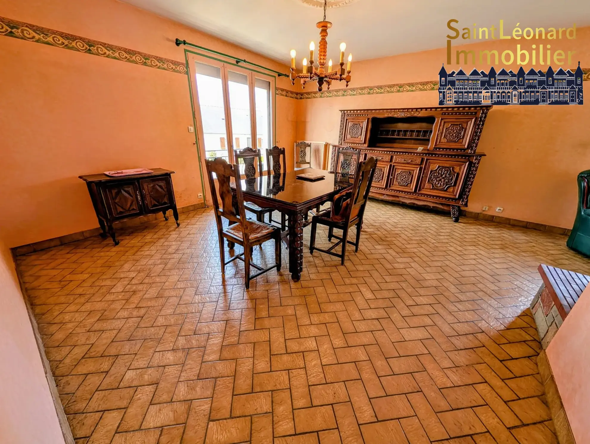 Maison familiale de 81 m² avec terrain de 425 m² à Beaucé - Charmante propriété à vendre 
