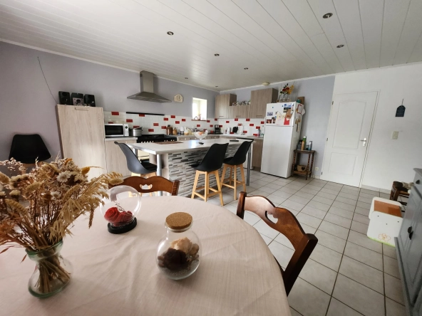 Maison rénovée avec vue sur marais, 3 chambres, dépendances, proche des plages vendéennes