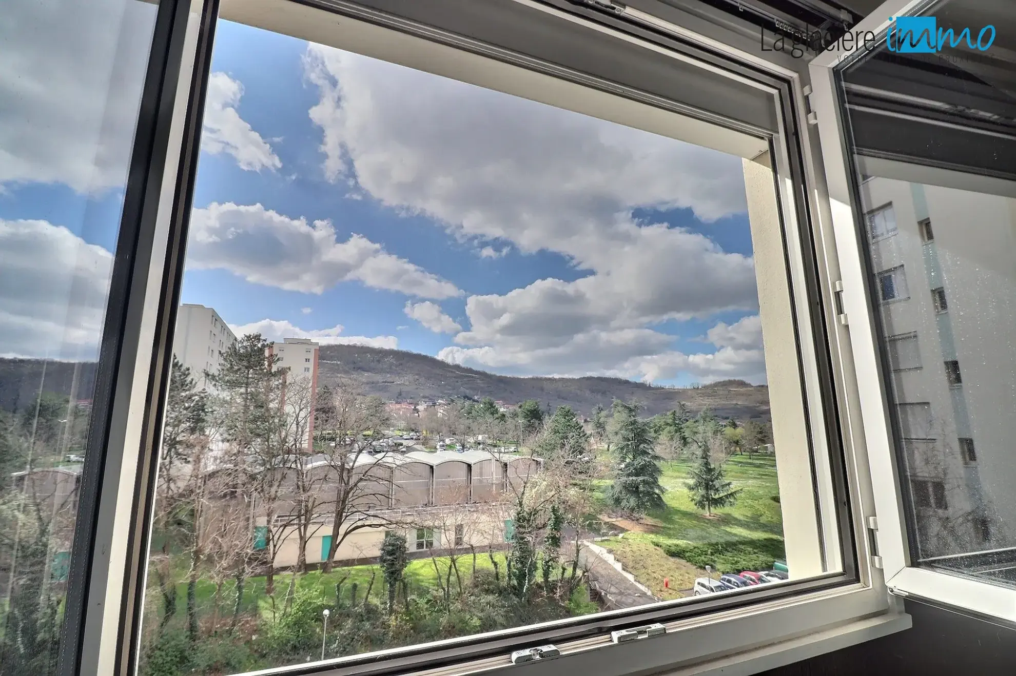 Appartement 3 pièces de 79 m² à vendre à Clermont-Ferrand Nord avec balcon 