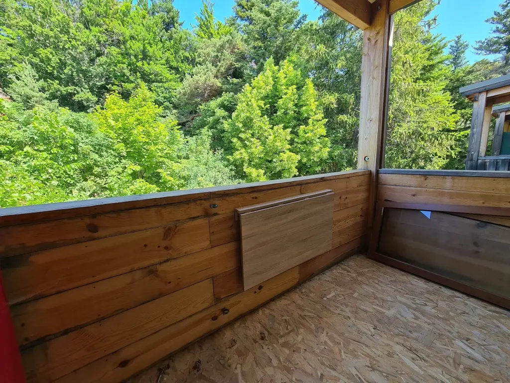 Appartement duplex rénové avec balcon à Thorenc dans un cadre naturel