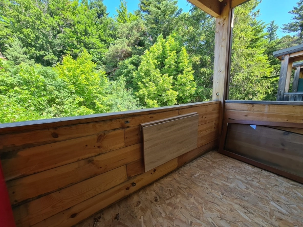 Appartement duplex rénové avec balcon à Thorenc dans un cadre naturel