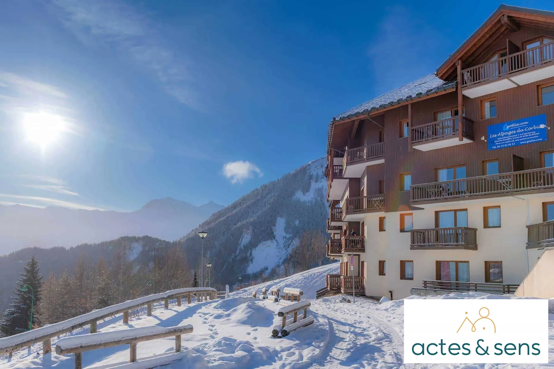 Studio meublé avec vue sur la montagne et piscine chauffée dans le domaine des Sybelles 