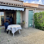 Studio avec mezzanine à Gruissan Les Ayguades, vue lagune, parking privé