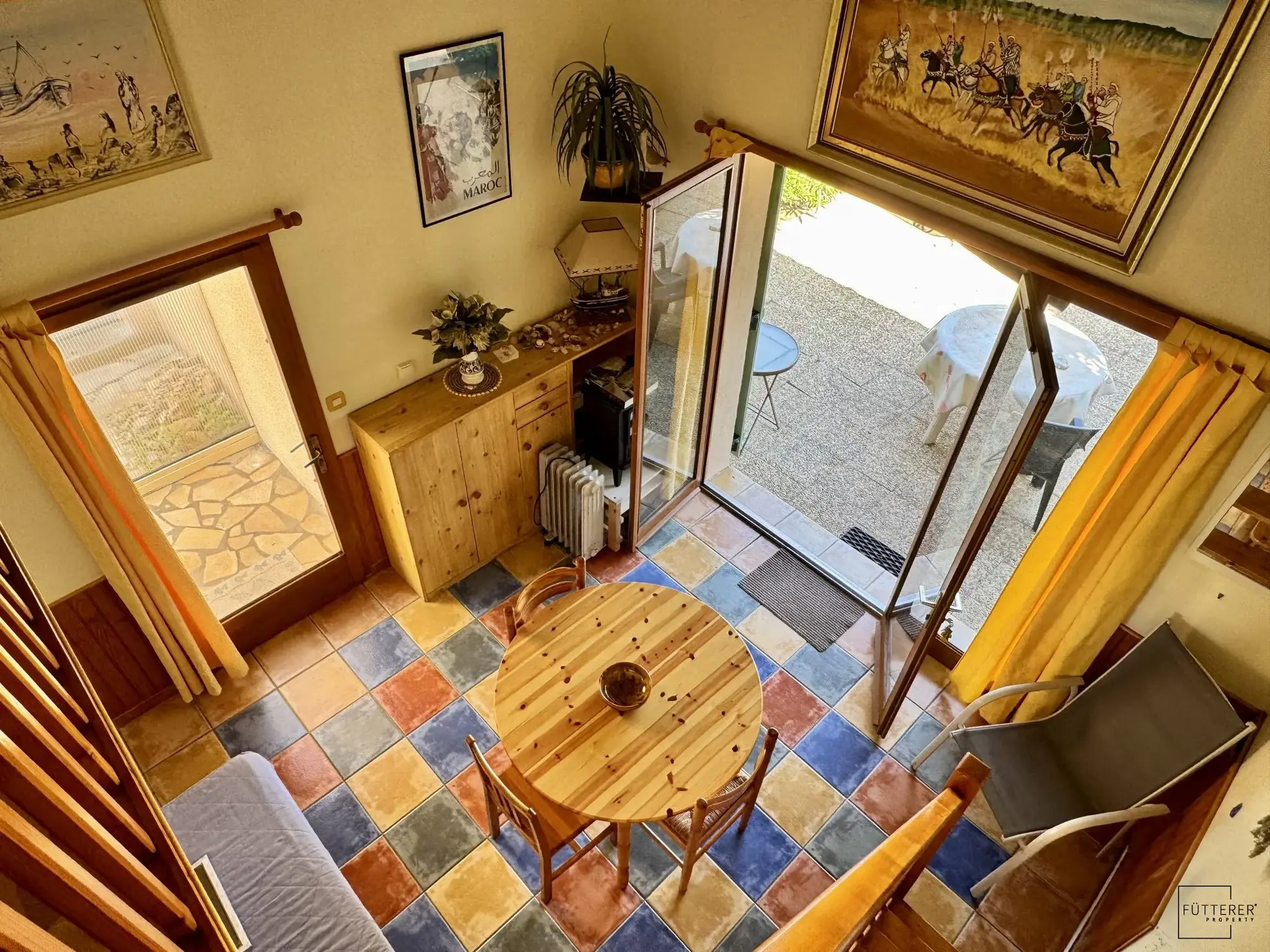 Studio avec mezzanine à Gruissan Les Ayguades, vue lagune, parking privé 